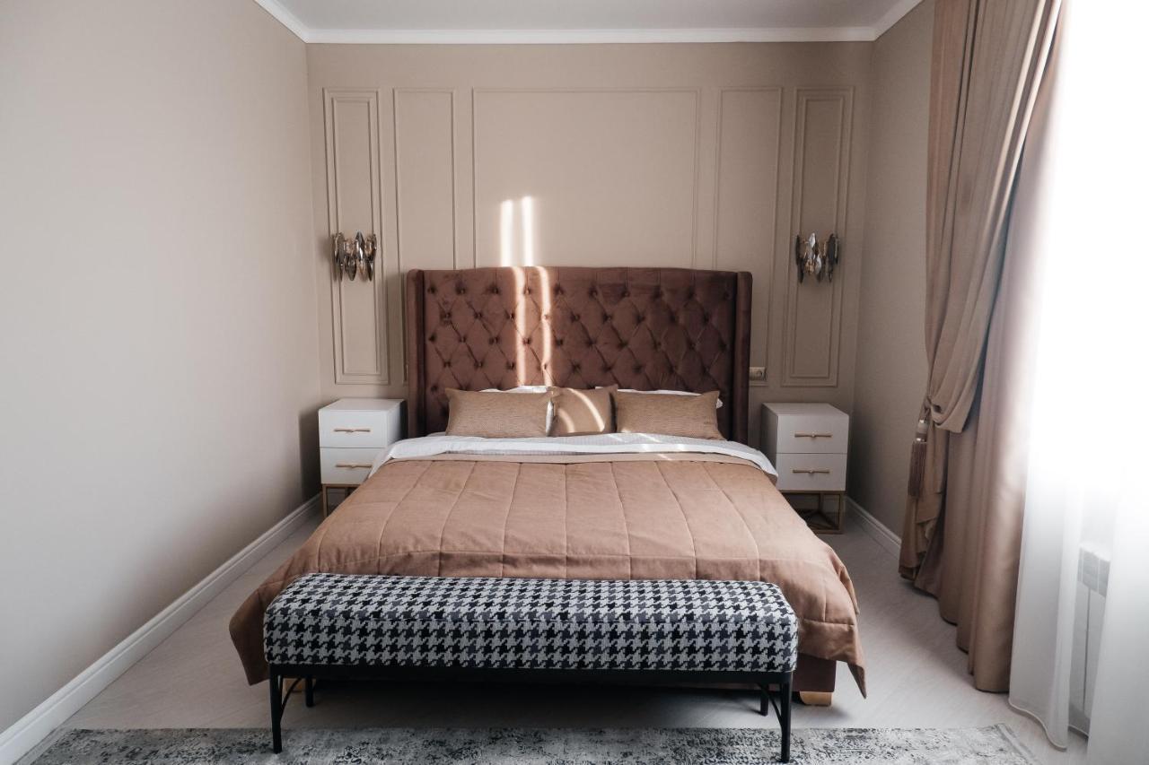 El-Tau Hotel Ekibastuz Bagian luar foto