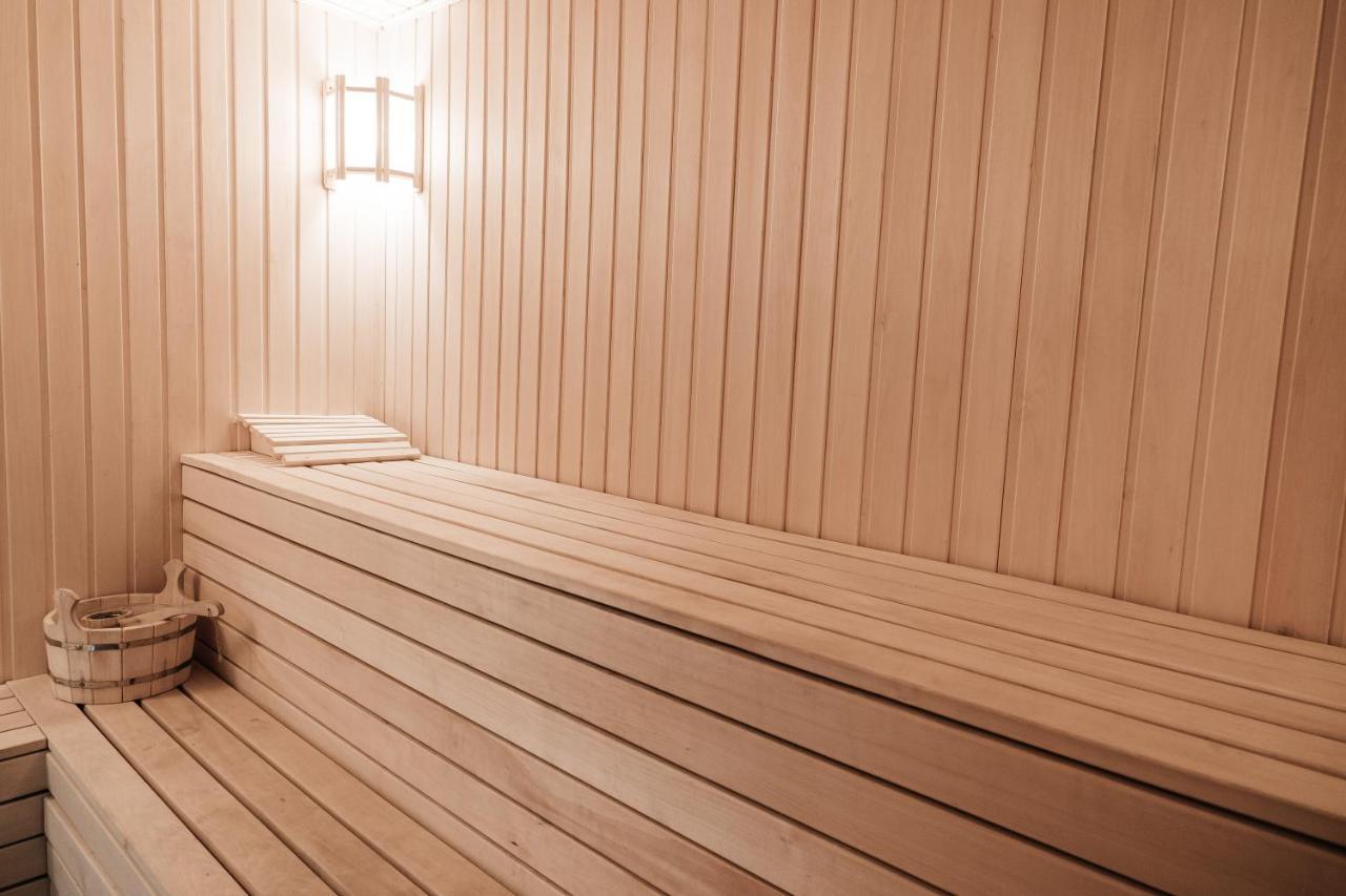 El-Tau Hotel Ekibastuz Bagian luar foto