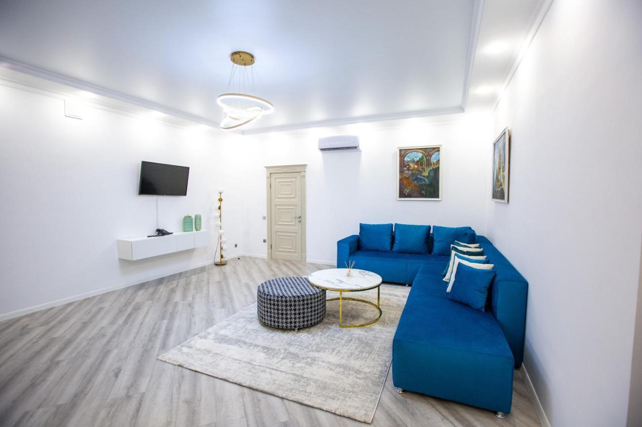 El-Tau Hotel Ekibastuz Bagian luar foto