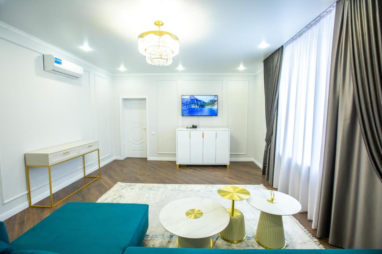 El-Tau Hotel Ekibastuz Bagian luar foto