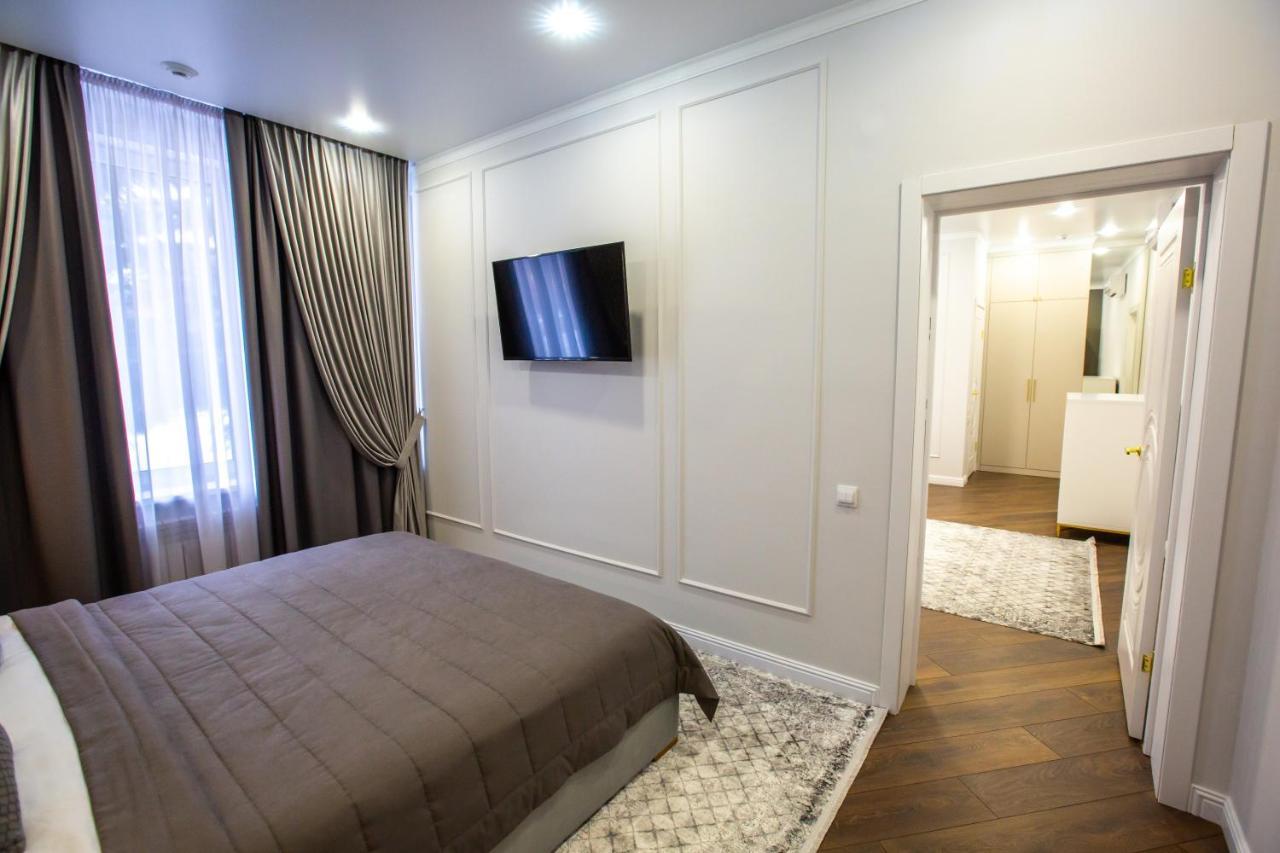 El-Tau Hotel Ekibastuz Bagian luar foto